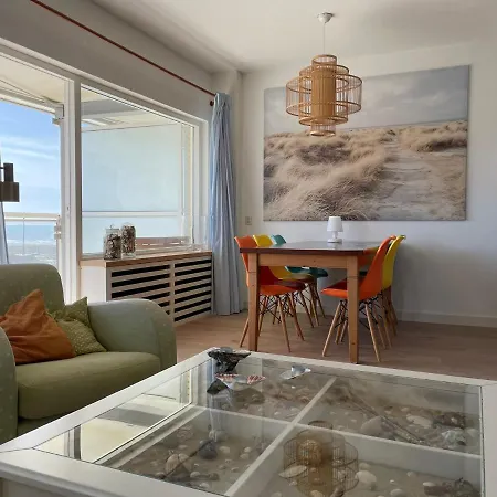 Apartment Met Zeezicht *