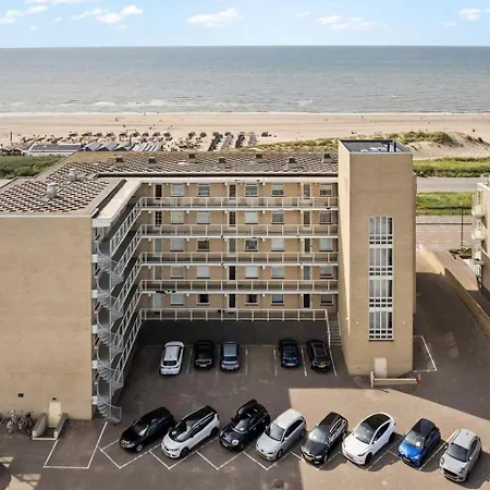 Met Zeezicht Apartment *